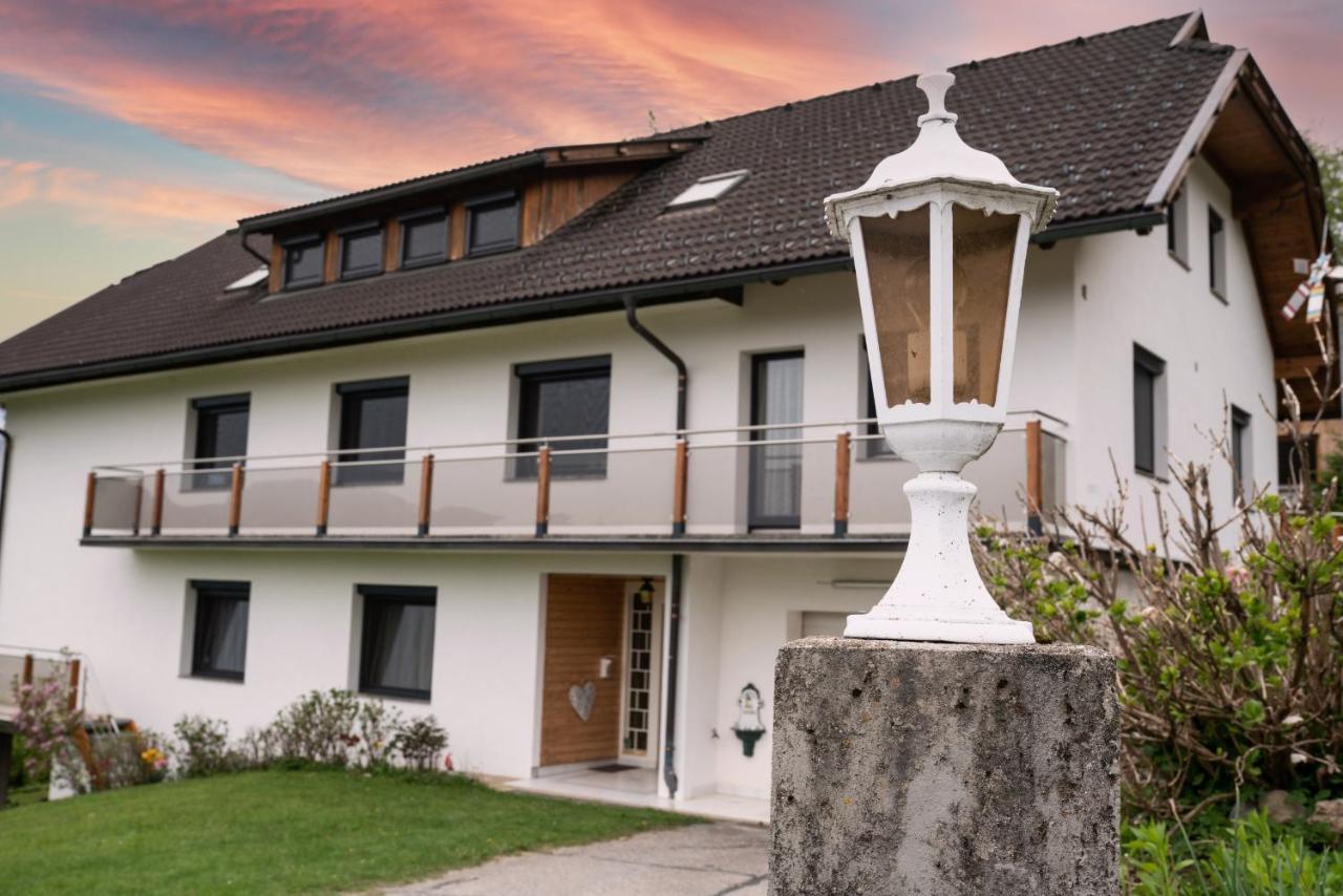 Appartement Haus Kruschitz Ludmannsdorf Екстер'єр фото